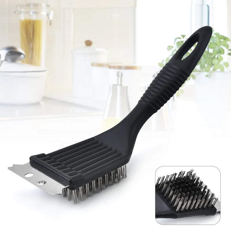 Escova de Aço para Churrasqueira – Limpeza Eficiente e Durável